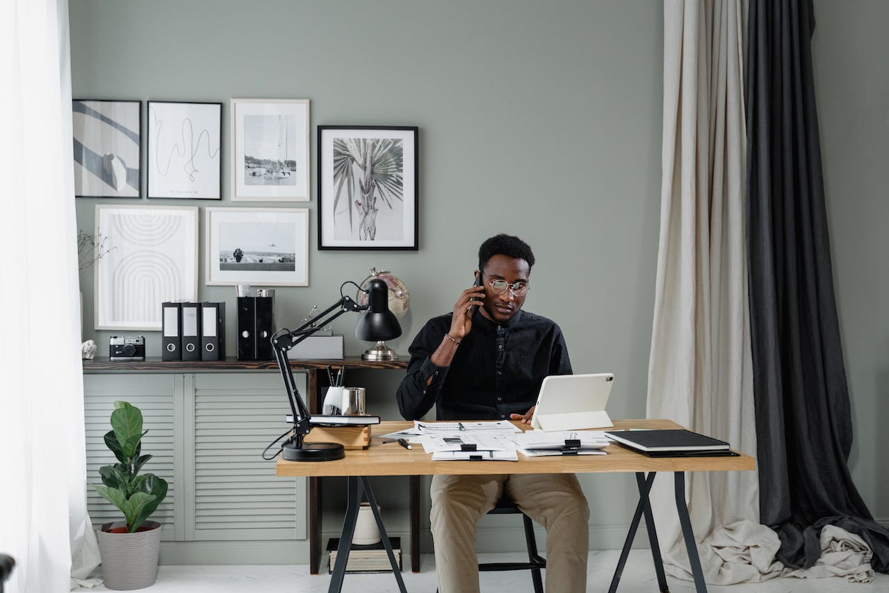 Three Laws Every Entrepreneur Should Know - GLE News