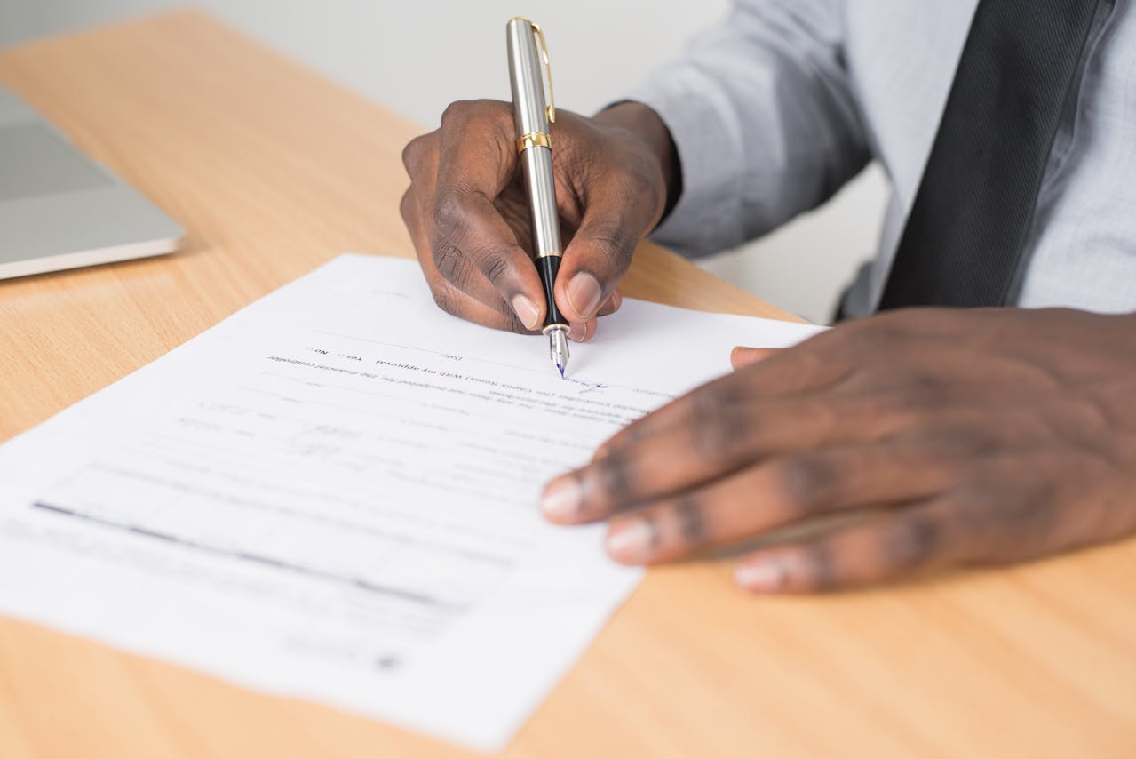 Violation of a Non-Compete Clause | GLE News