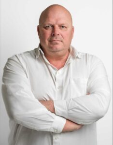 Home - Francois Pienaar - Global Law Experts