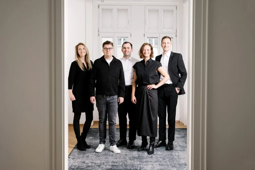 Home - Juristen - Global Law Experts