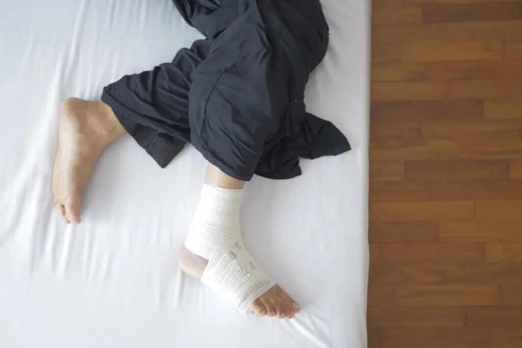Slip and Fall Lawyer US 7 Signs You Need One - Global Law Experts News p2