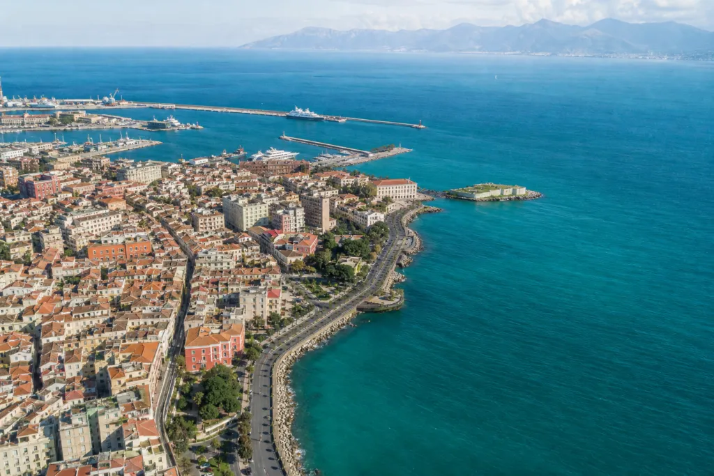 hire litigation lawyer italy