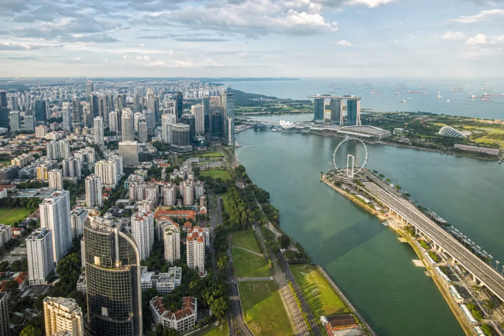 team move singapore law