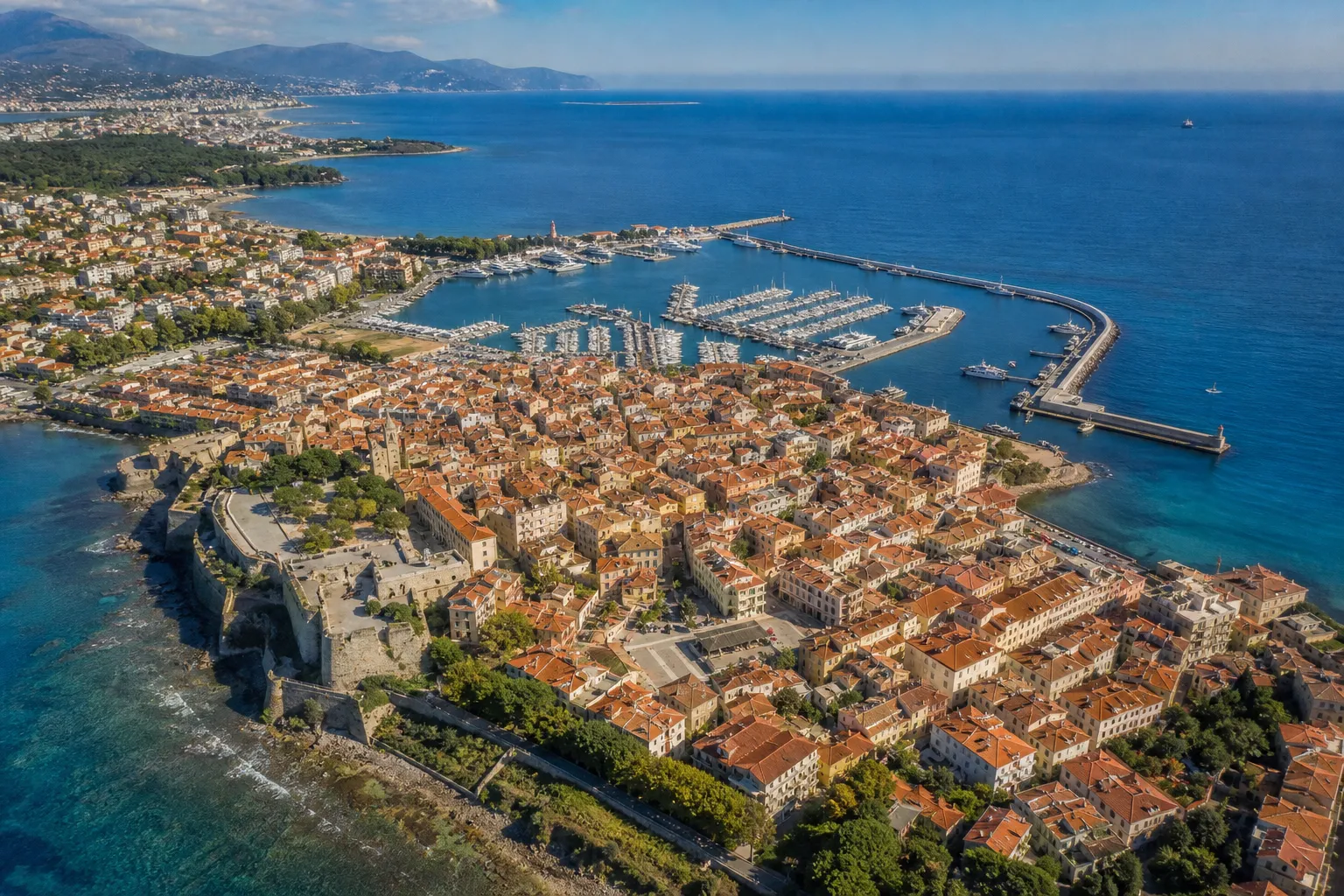 contractor vs employee france