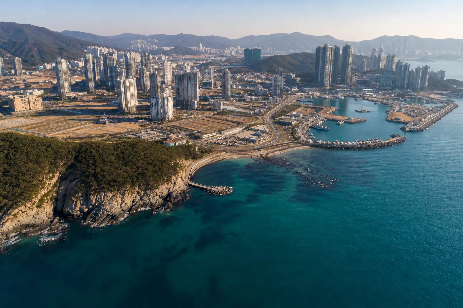 enforcing arbitral award foreign judgment korea