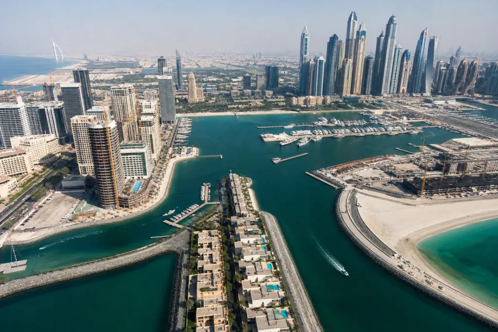 foreign lawyers uae