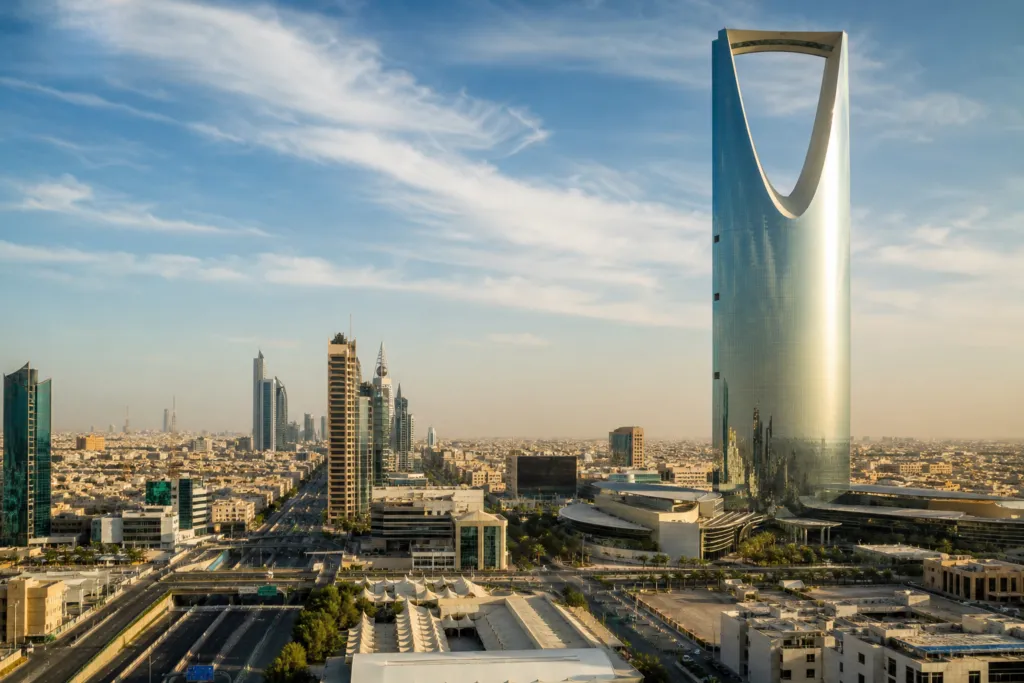 private credit lawyer saudi arabia